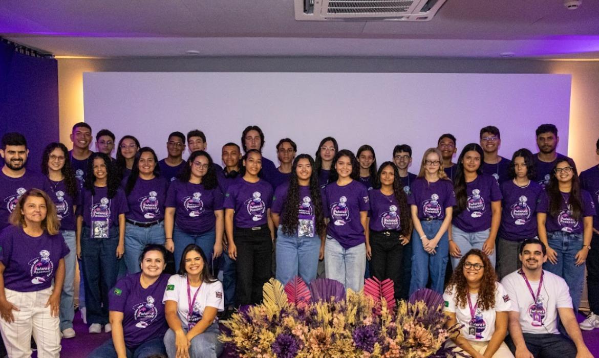 Educação participa do Programa de Intercâmbio Cultural que pode levar estudantes da rede a conhecerem a Universidade de Cambridge, na Inglaterra