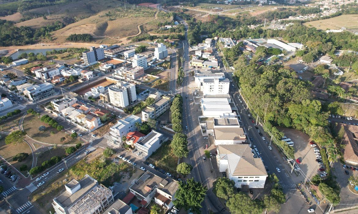 Comunicado: EDP realiza substituição de postes e altera trânsito neste domingo (13)