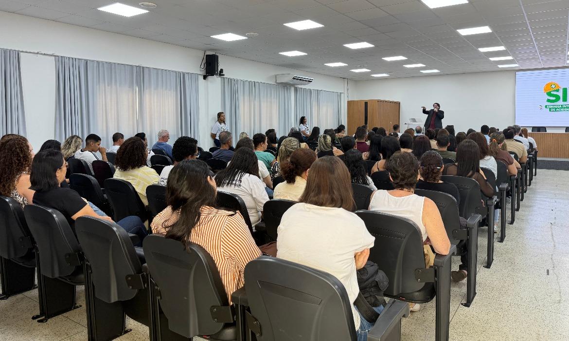 Primeiro dia da SIPAT leva informação, saúde e segurança aos servidores de Aracruz