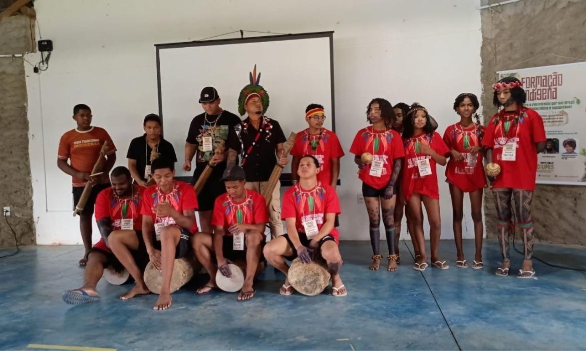 Professores de escolas indígenas participam da formação "Povos Originários: guardiões dos saberes ancestrais e da sustentabilidade do planeta"